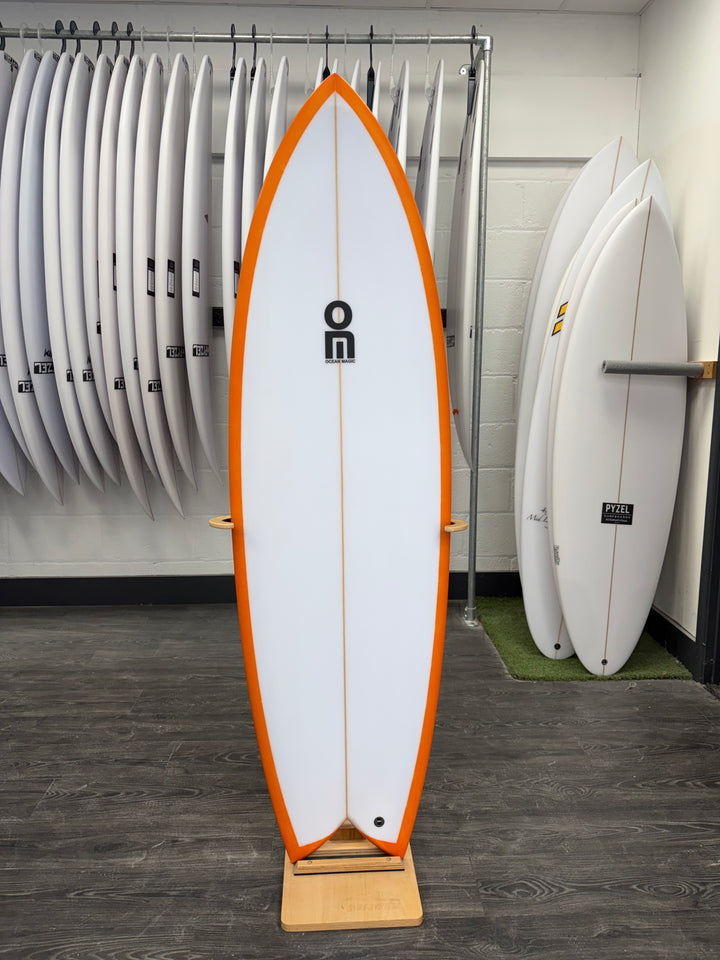 Ocean Magic OM Twinny Surfboard 6'0"  FUTURES