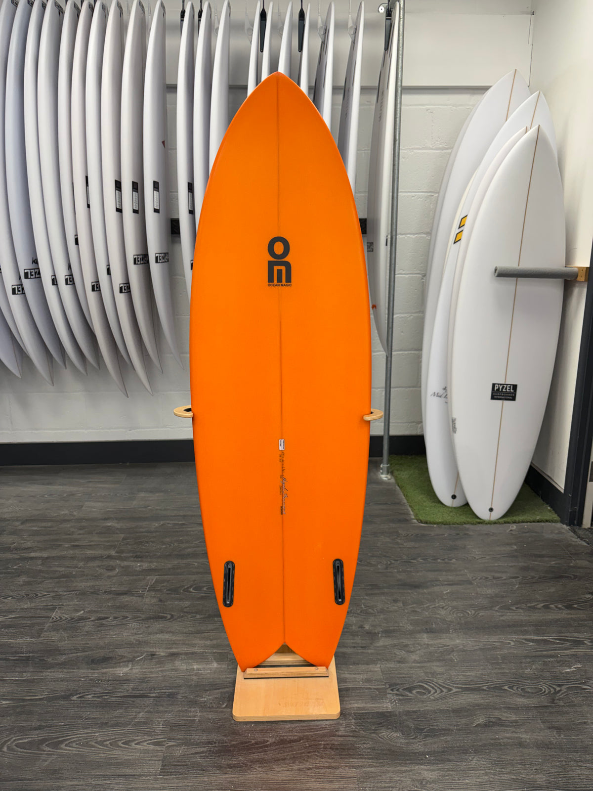 Ocean Magic OM Twinny Surfboard 6'0"  FUTURES