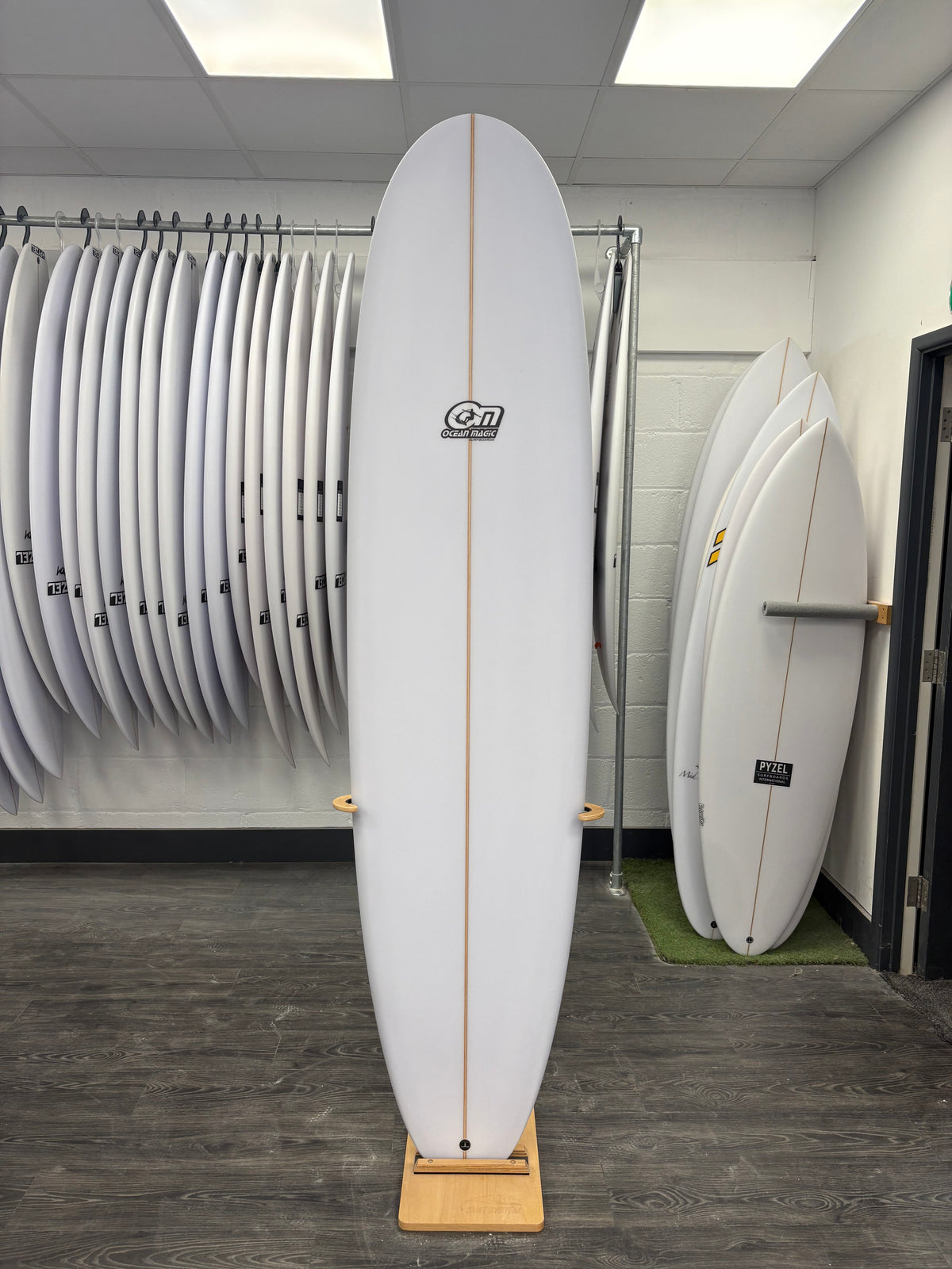 Ocean Magic OM Mini Mal Surfboard 7'8"  FCS