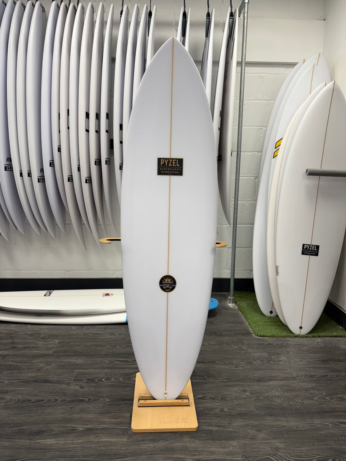 Pyzel Score Lord Surfboard 5'10" FUTURES