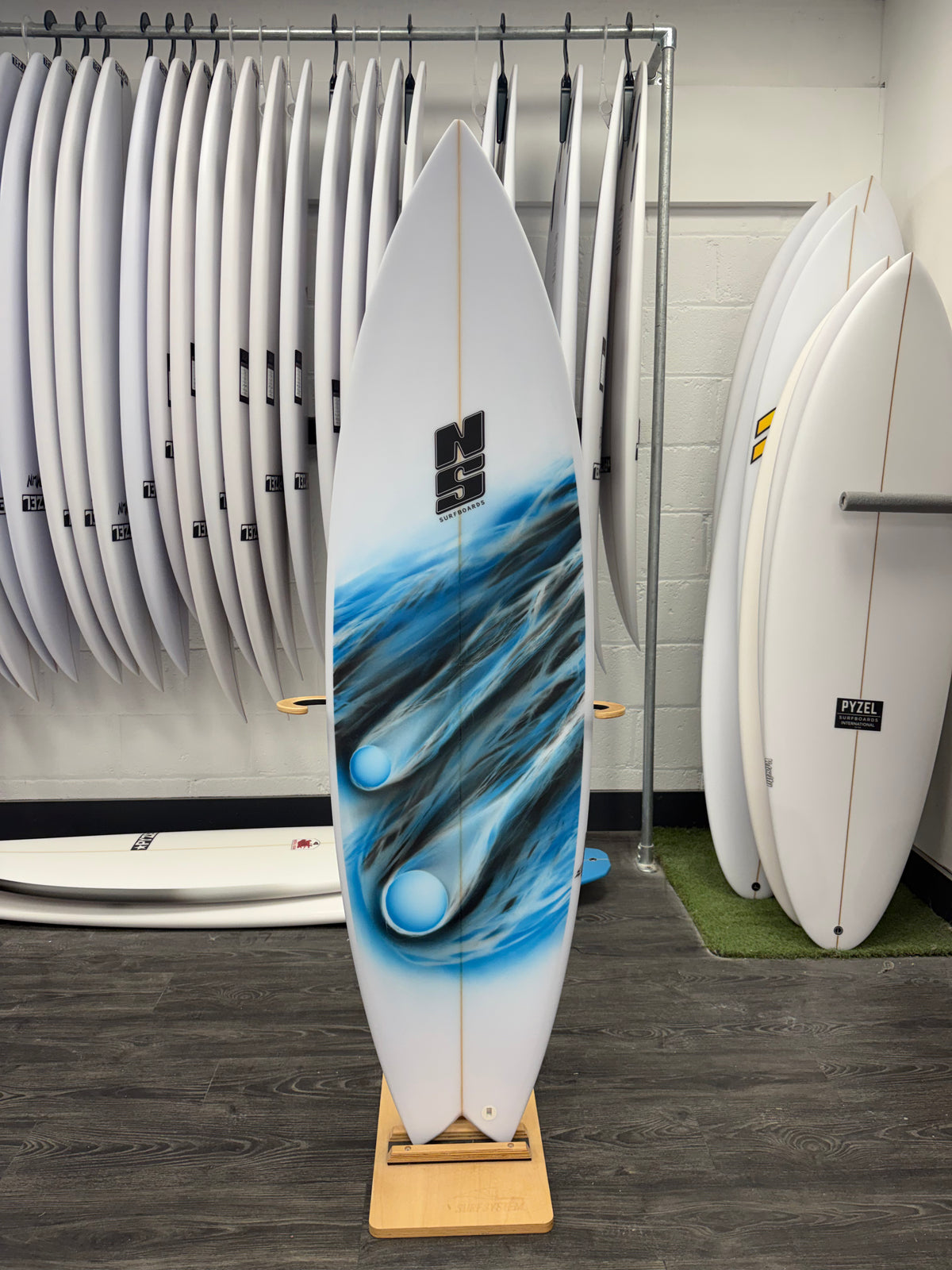 NS Surfboards Comet 2.0 Swallow Tail 6'0" FCS2