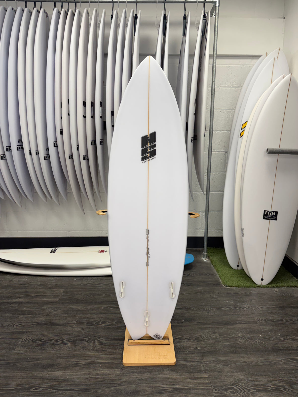 NS Surfboards Comet 2.0 Swallow Tail 6'0" FCS2