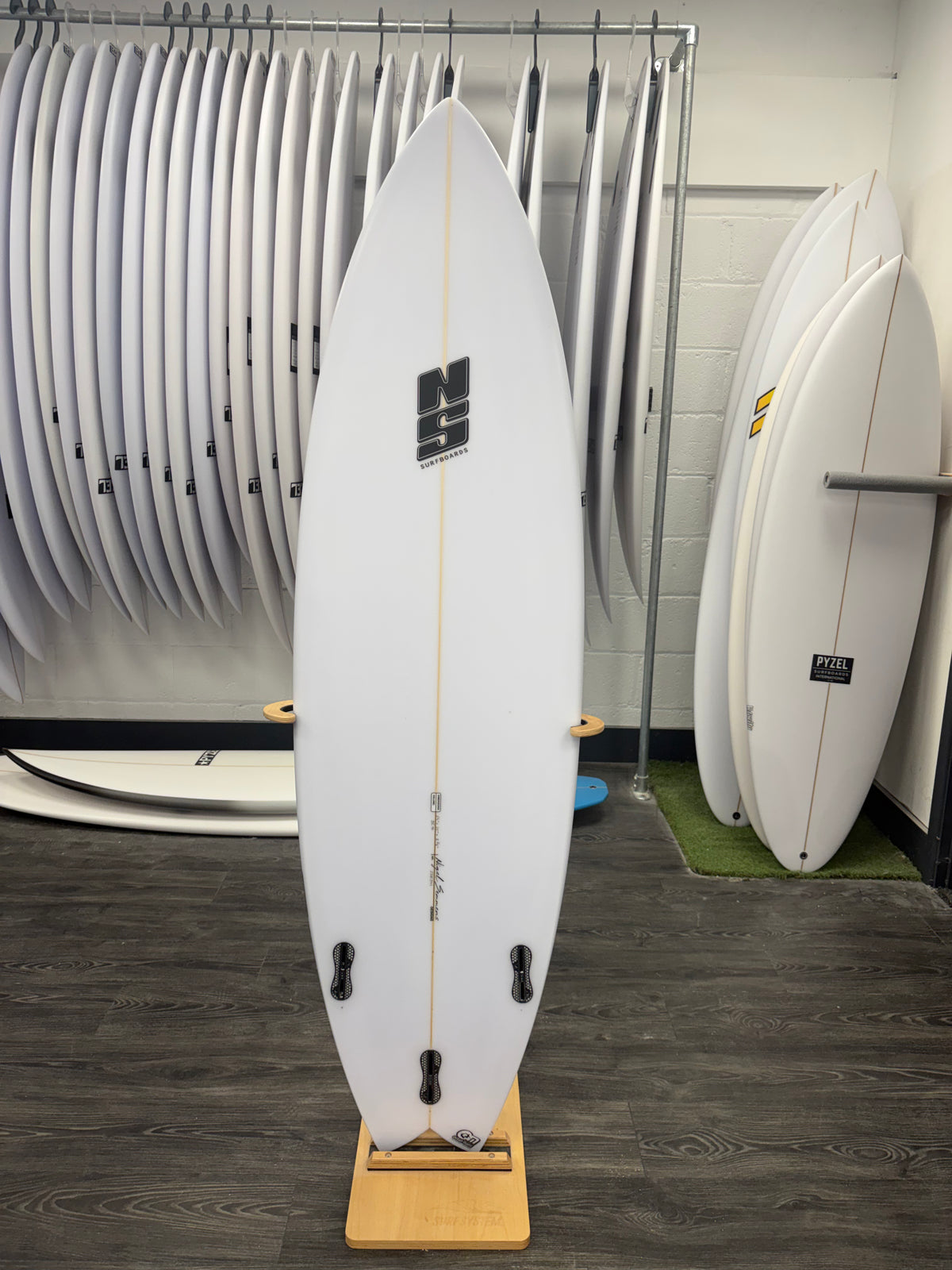 NS Surfboards Comet 2.0 Swallow Tail 6'4" FCS2